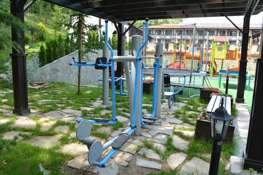 Park Hotel Asenevtsi Veliko Tarnovo Exterior photo